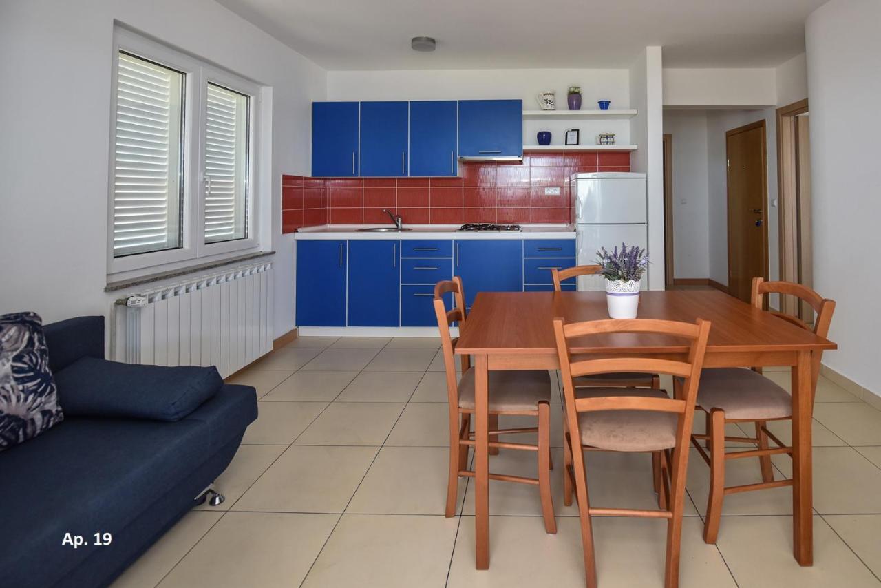 Apartments Bella Sky Новаля Екстер'єр фото