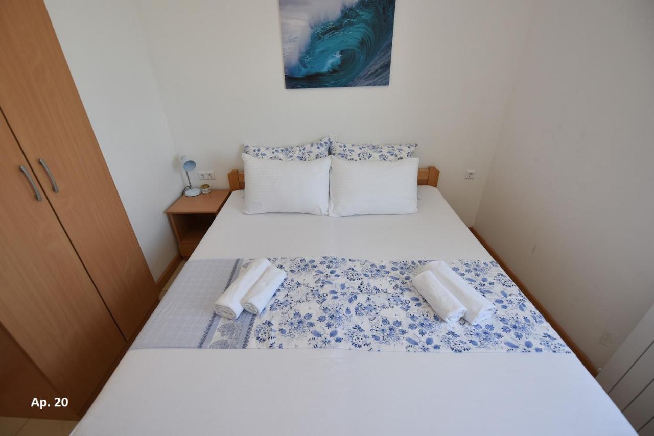 Apartments Bella Sky Новаля Екстер'єр фото