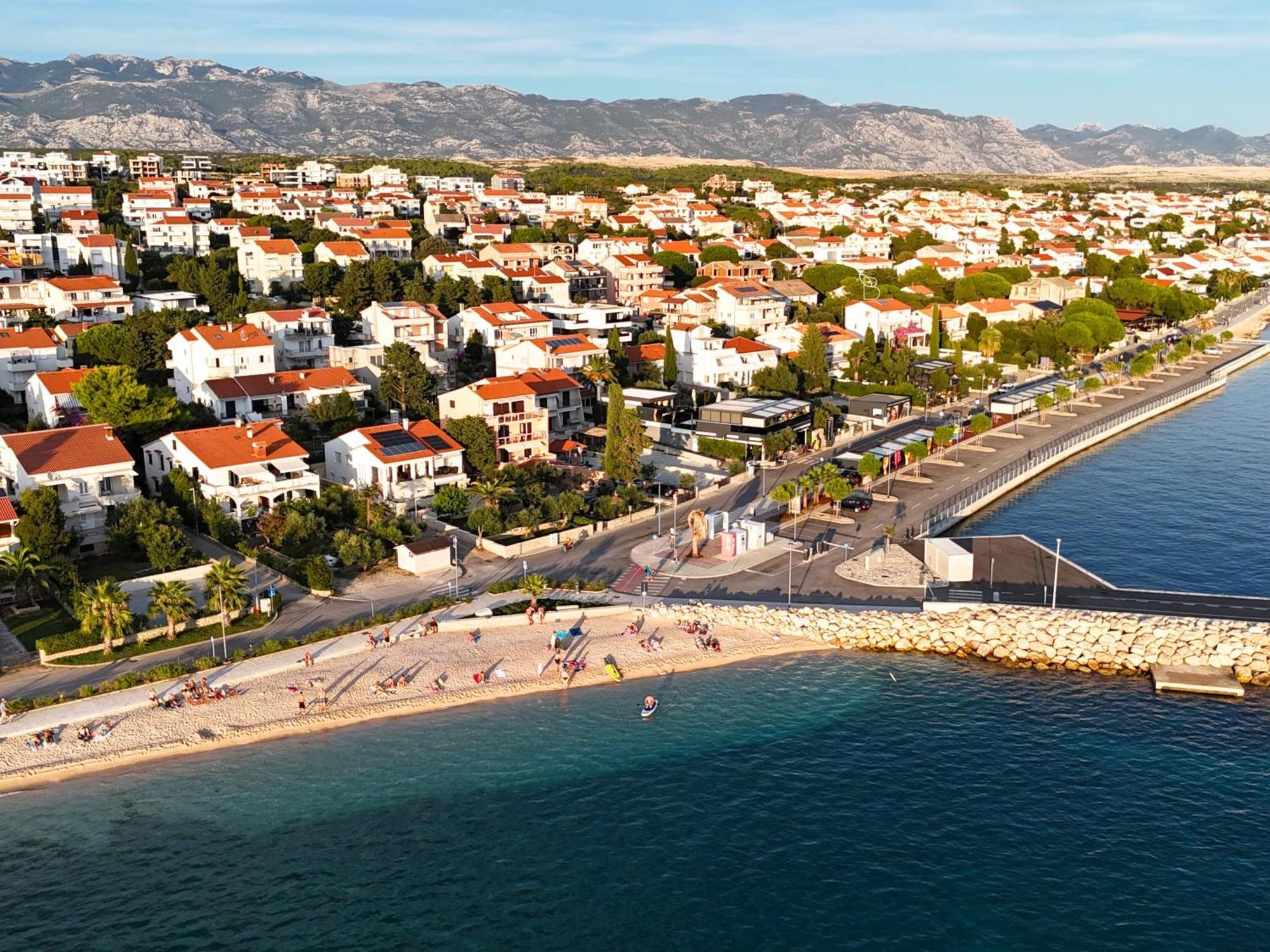 Apartments Bella Sky Новаля Екстер'єр фото